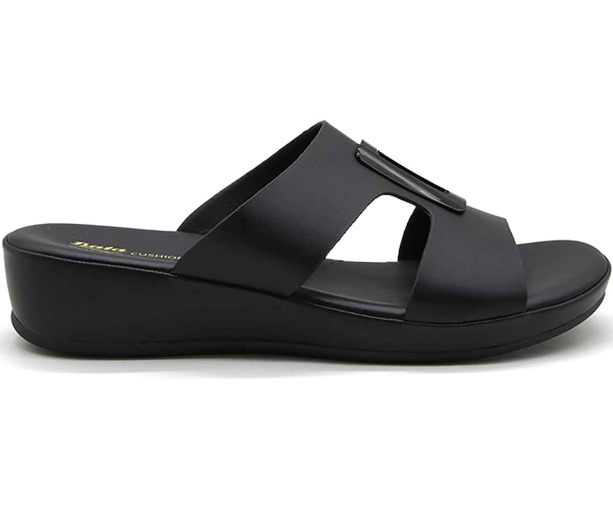 Comfit Black Buckled Cutout Slides