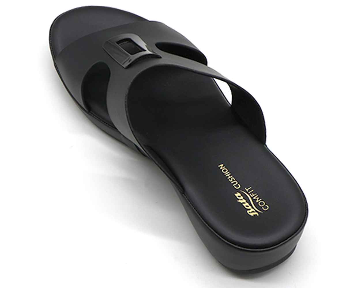 Comfit Black Buckled Cutout Slides