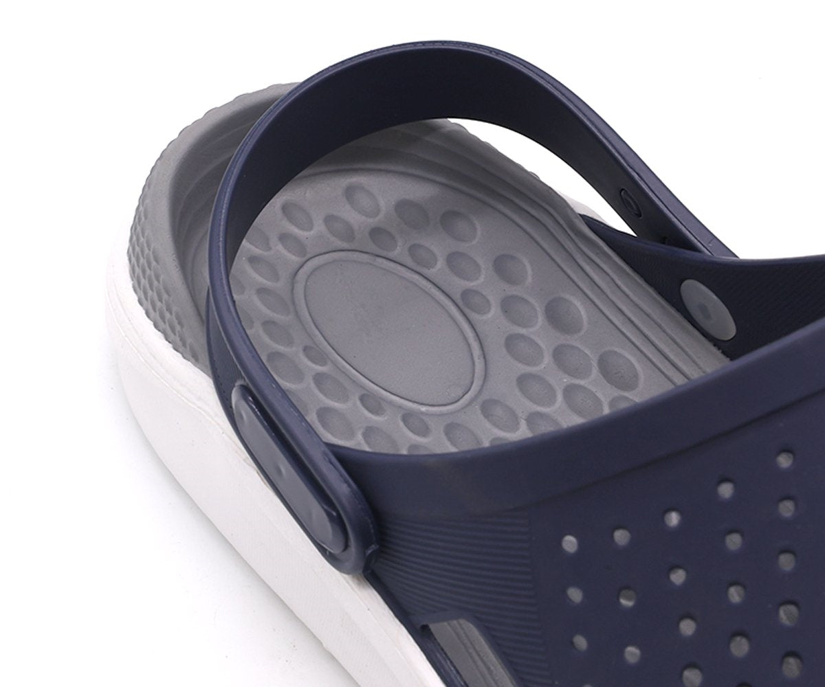 navy contrast foam clogs