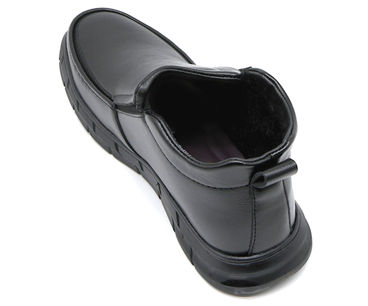 black slip-on comfort boot