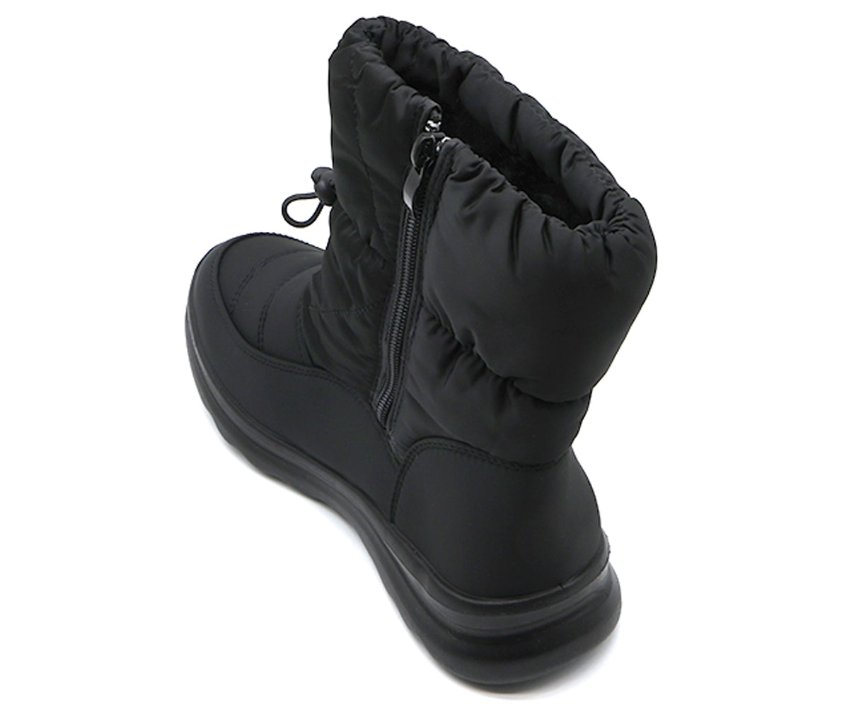 black flexi nylon boot