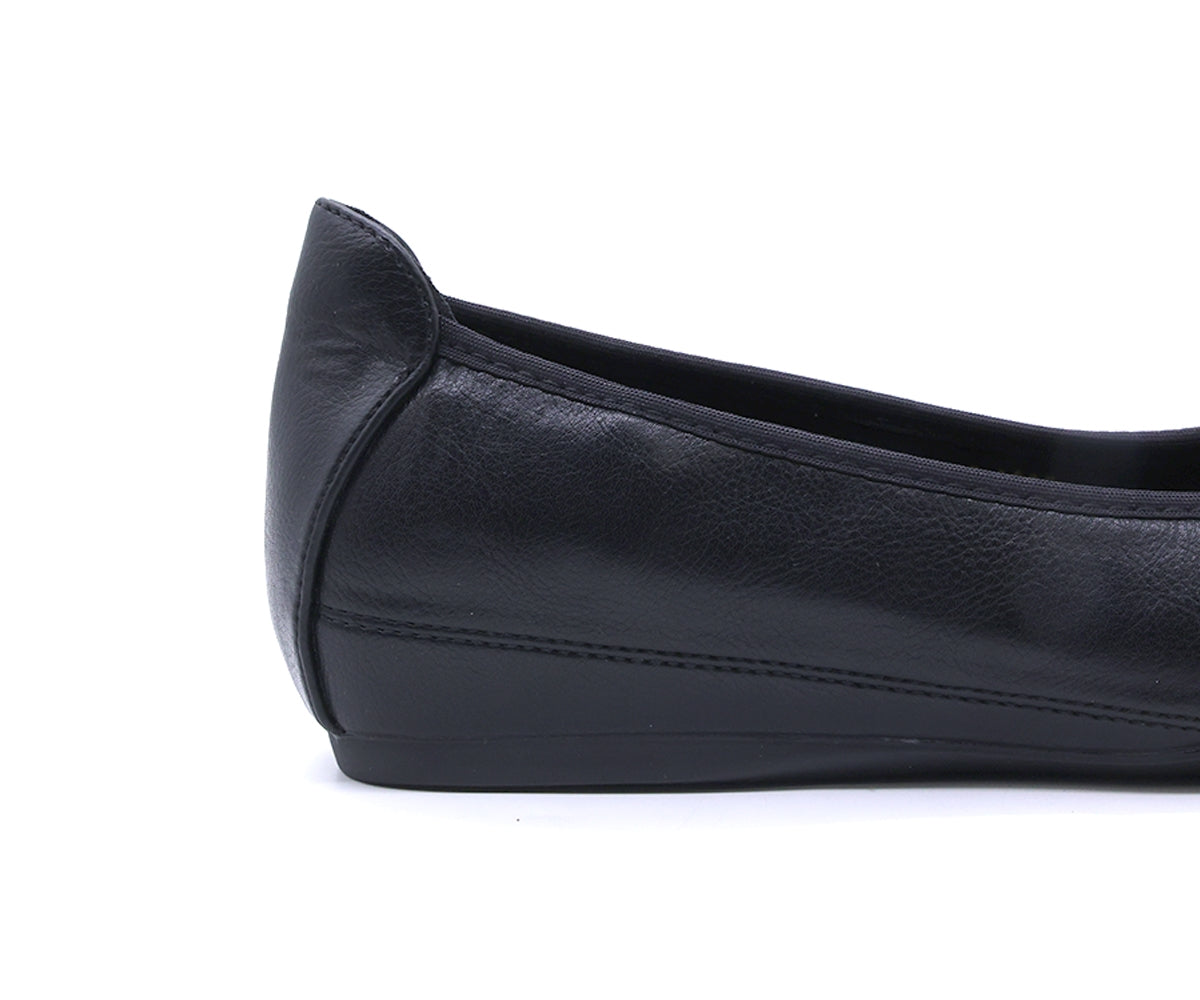 comfit black ballerinas
