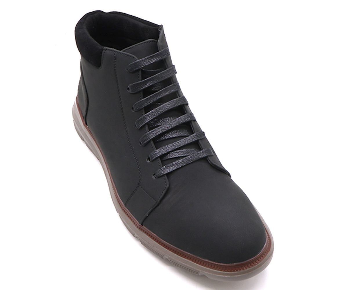 black lightsole boot