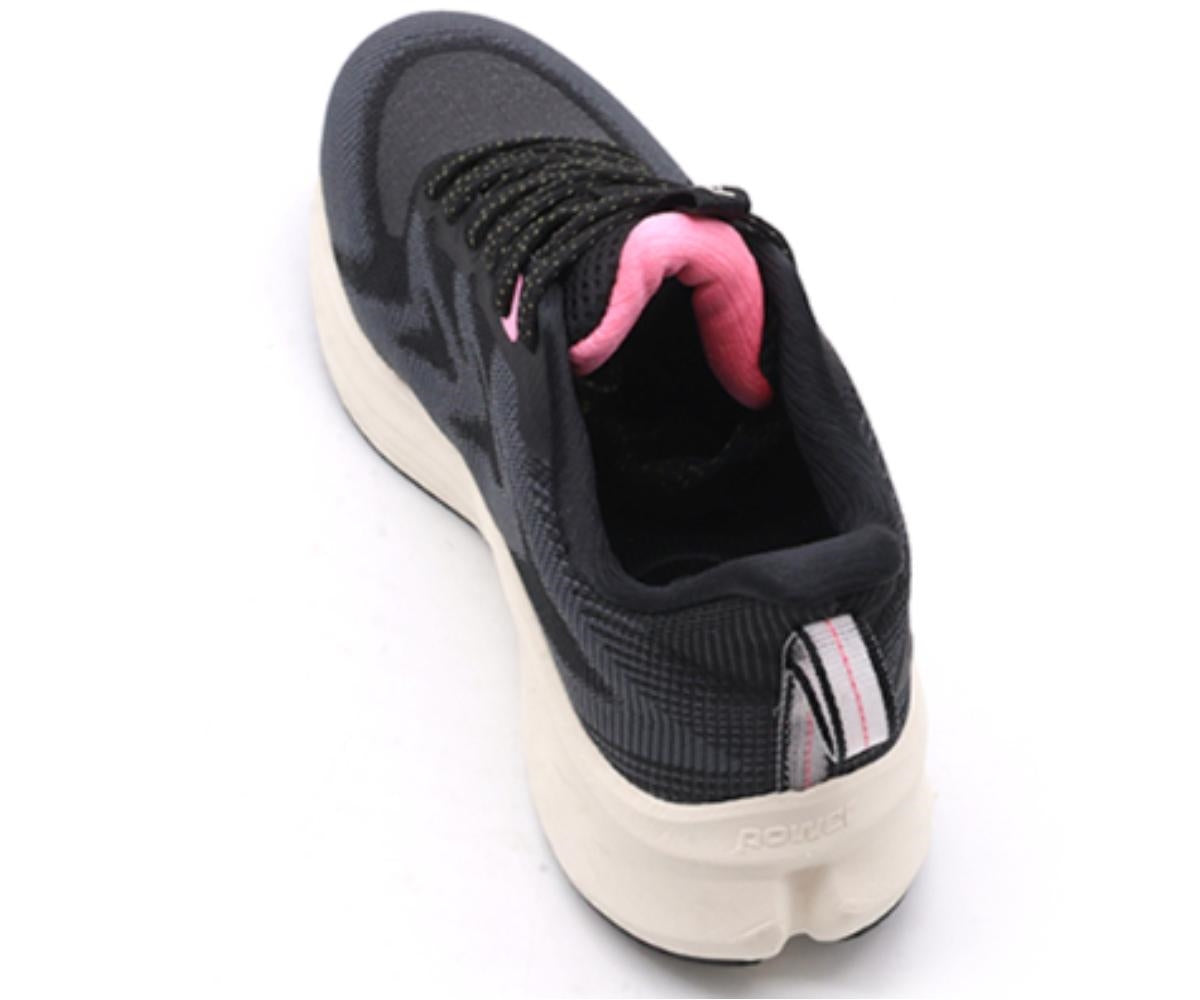spectre roam black/pink sneakers