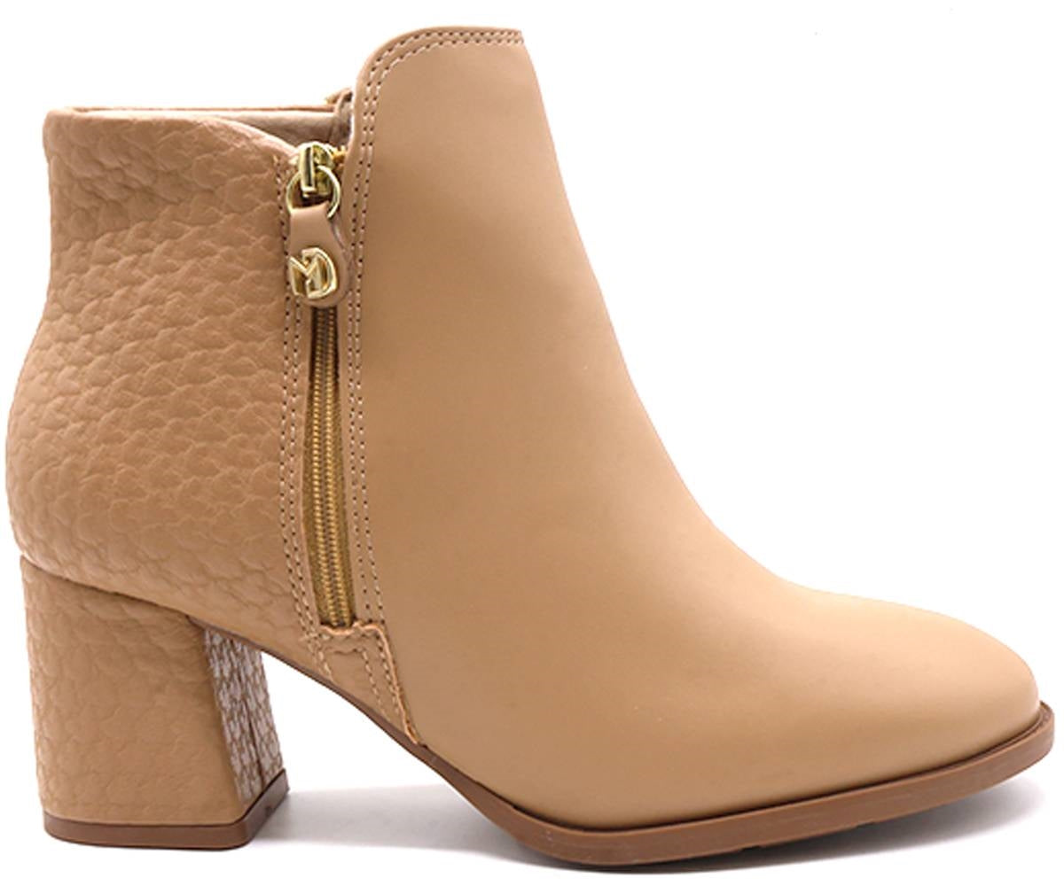 br textured tan ankle boots