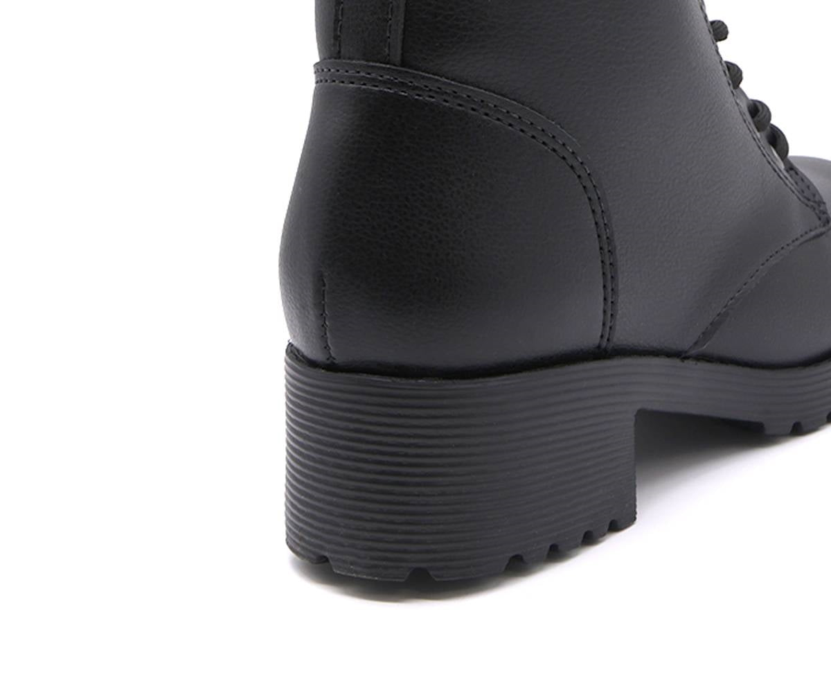 br black lace-up boot
