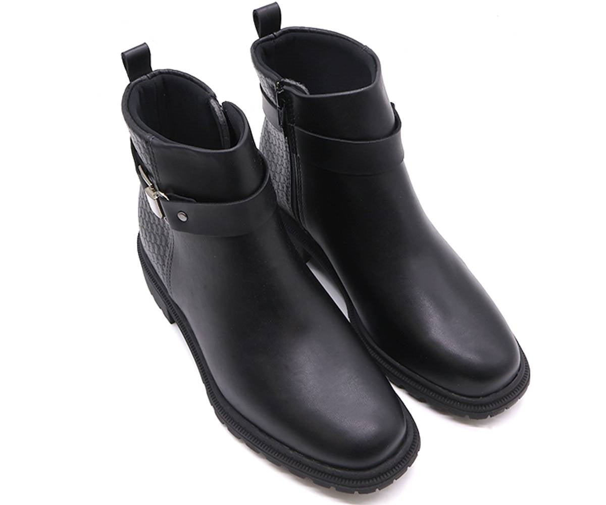 br black panelled ankle boot