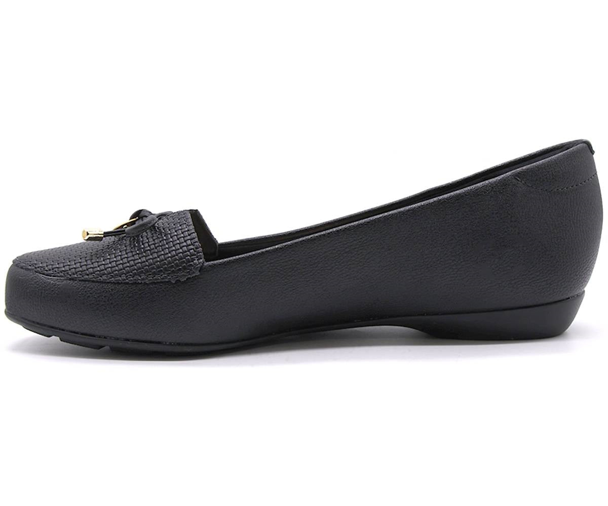 br comfy black textured flats