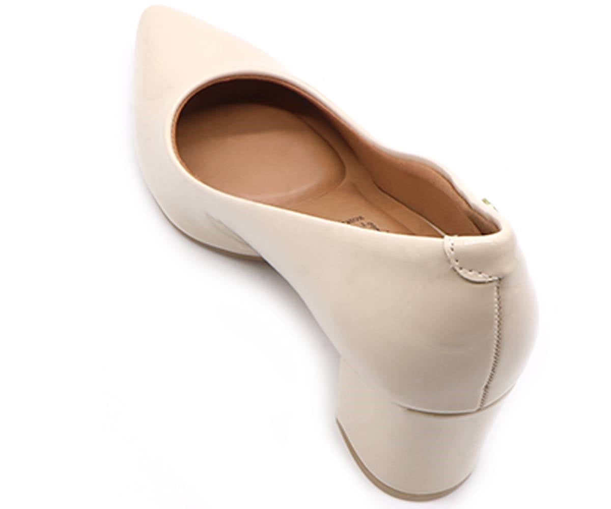 br cream block heel pumps