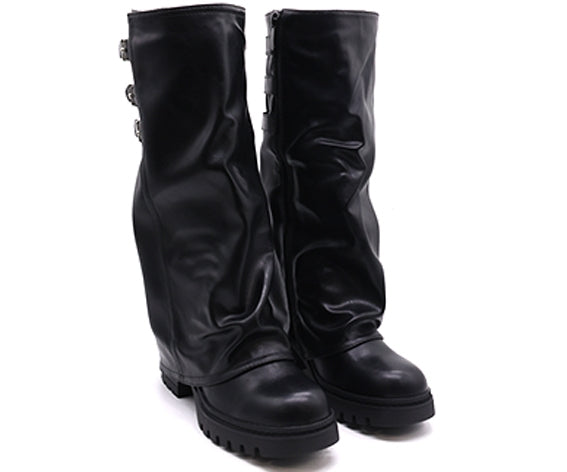 black folded calf boot