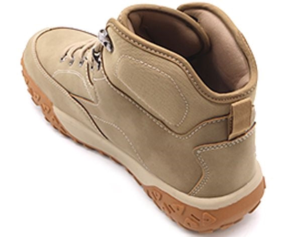 beige trail-grip boot