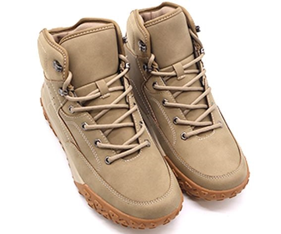 beige trail-grip boot