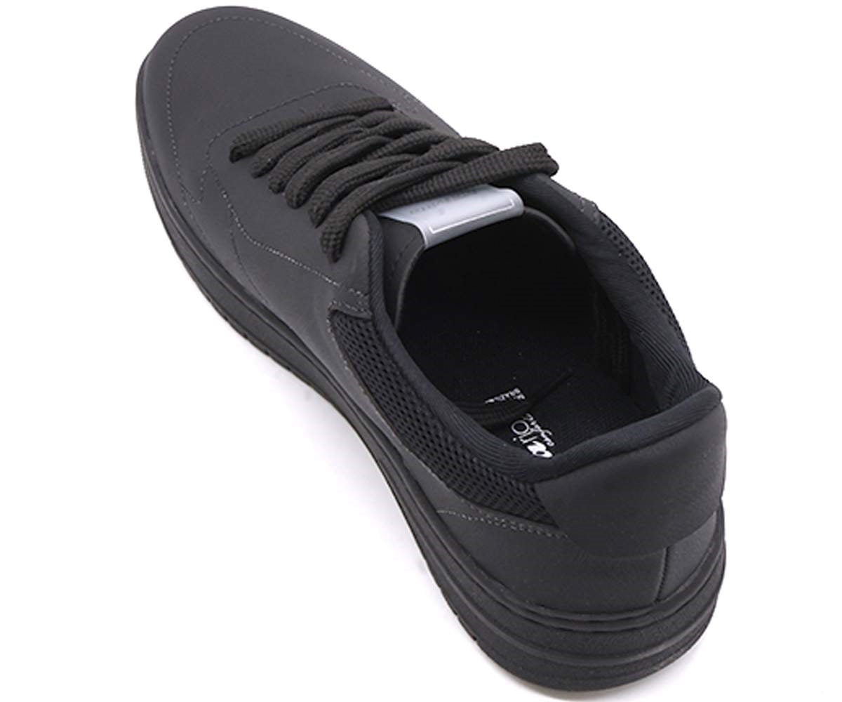 actvitta all black trainers