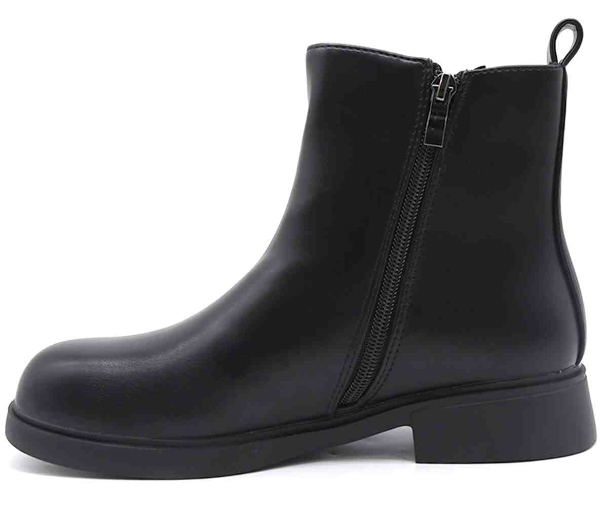 Classic Black Chelsea Boot