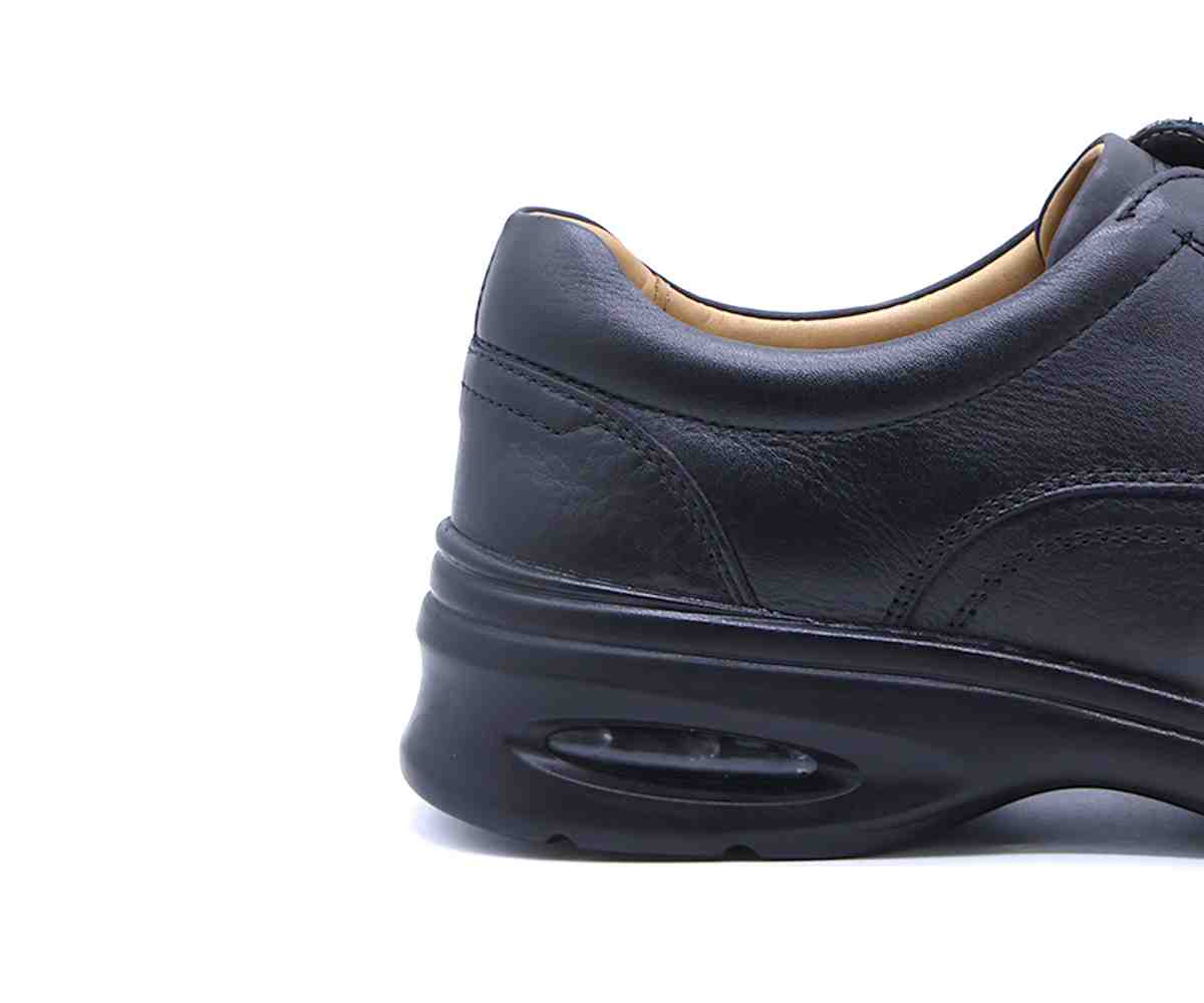 B Premium Gel Black Derby Lace-Ups