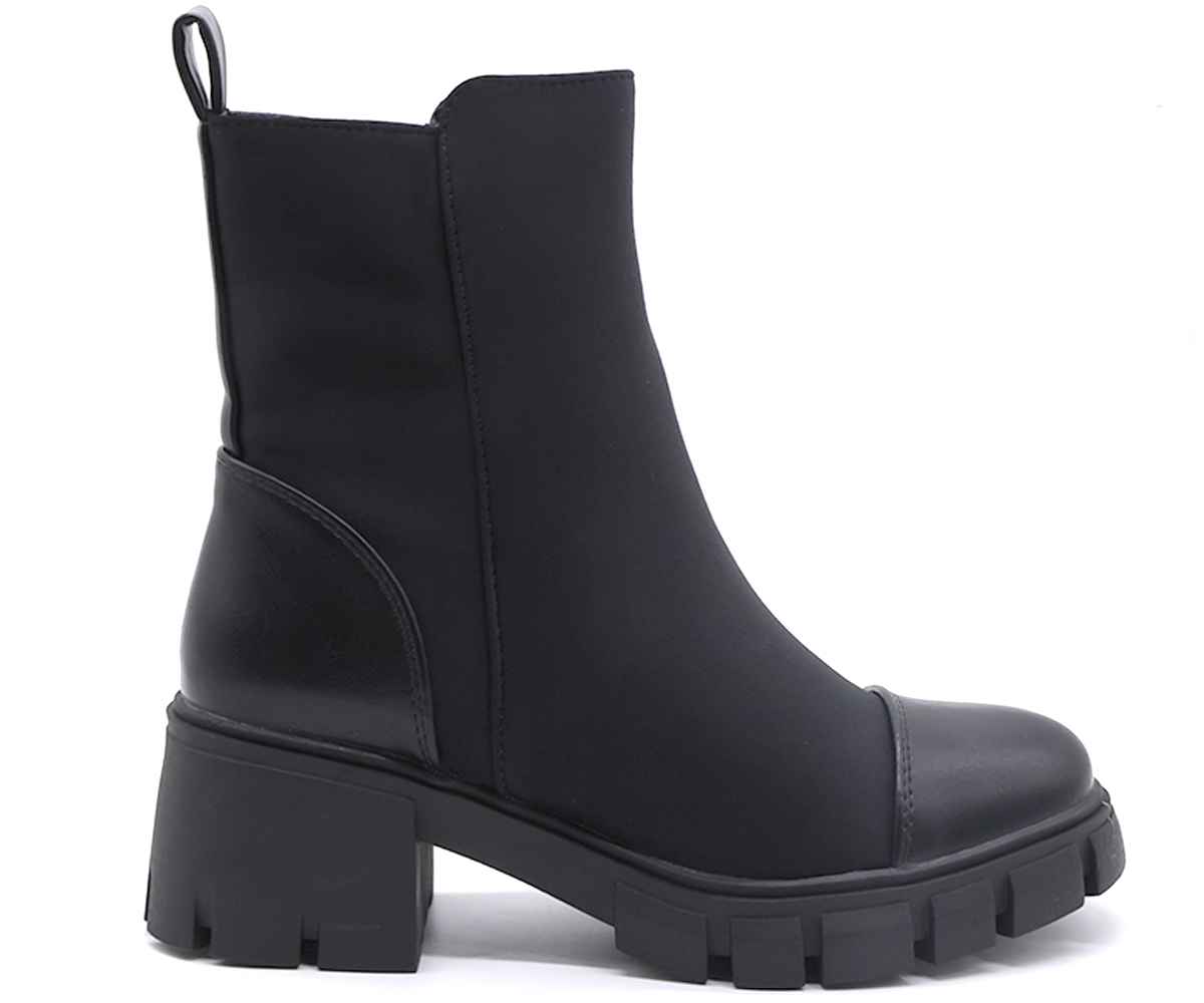 Black Lycra Lug Boot