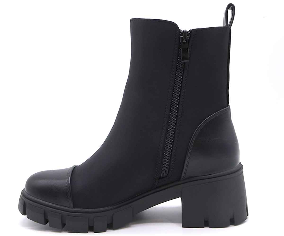 Black Lycra Lug Boot