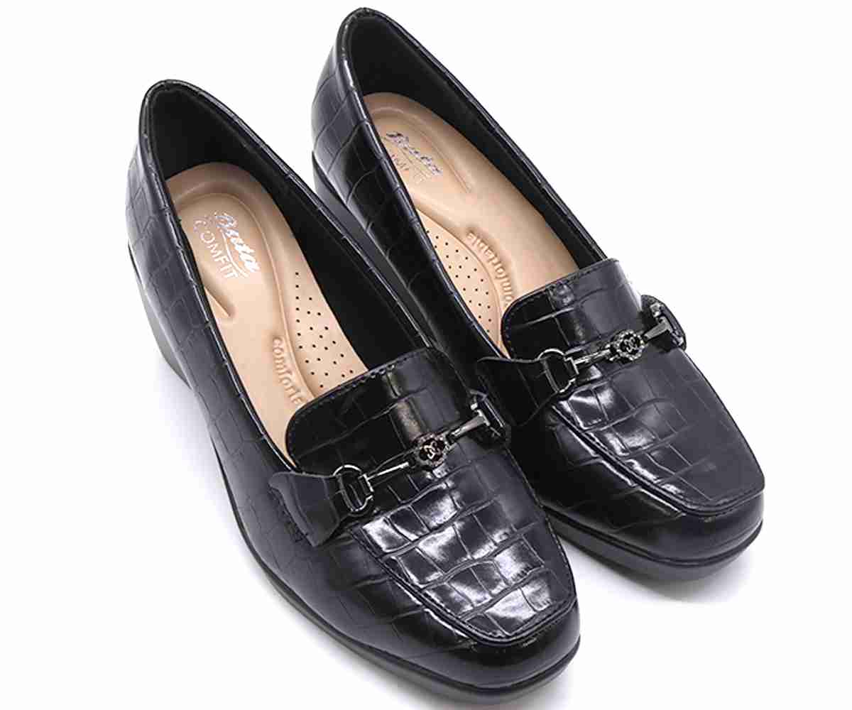 Comfit Black Croc Wedge Loafer