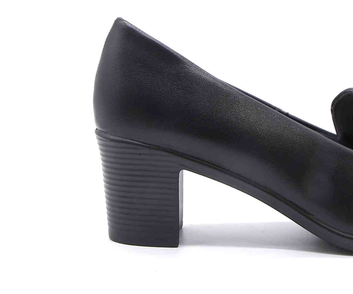 Comfit Black Vamp Pump