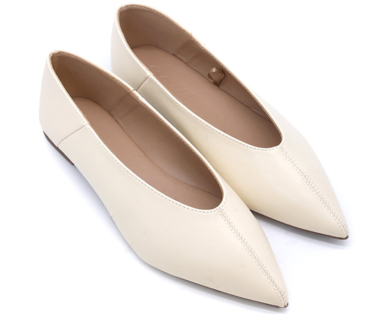 Off-White Sleek Point Flats