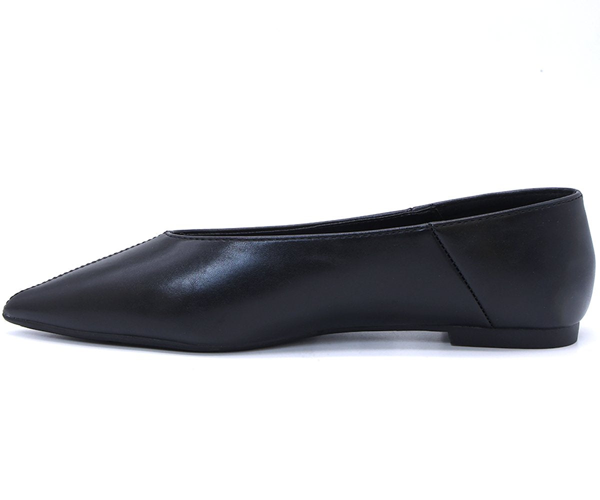 Black Sleek Point Flats