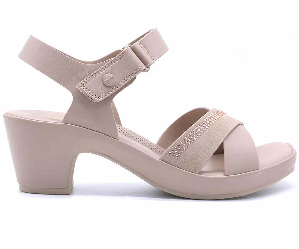Comfit Beige Crossover Sandals