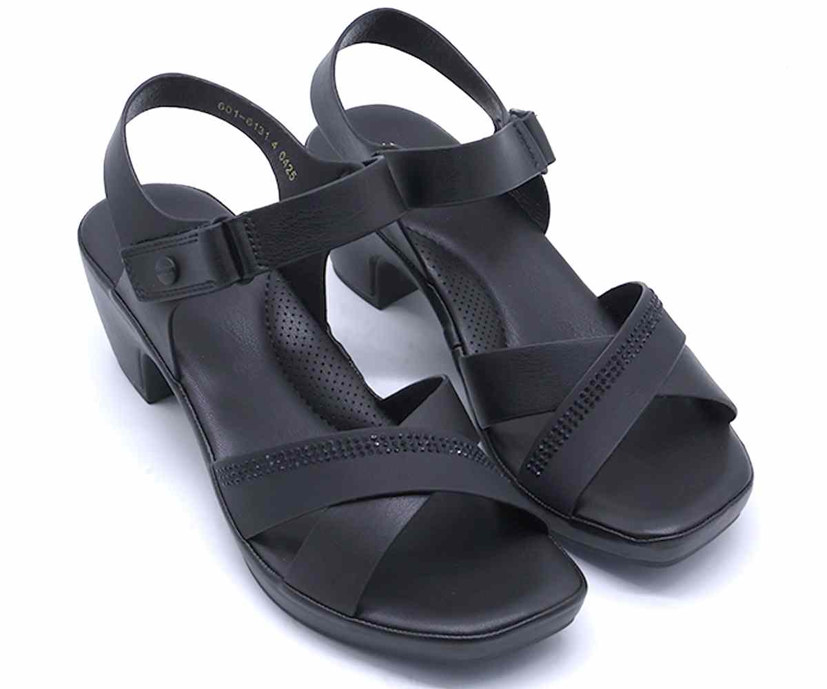 Comfit Black Crossover Sandals