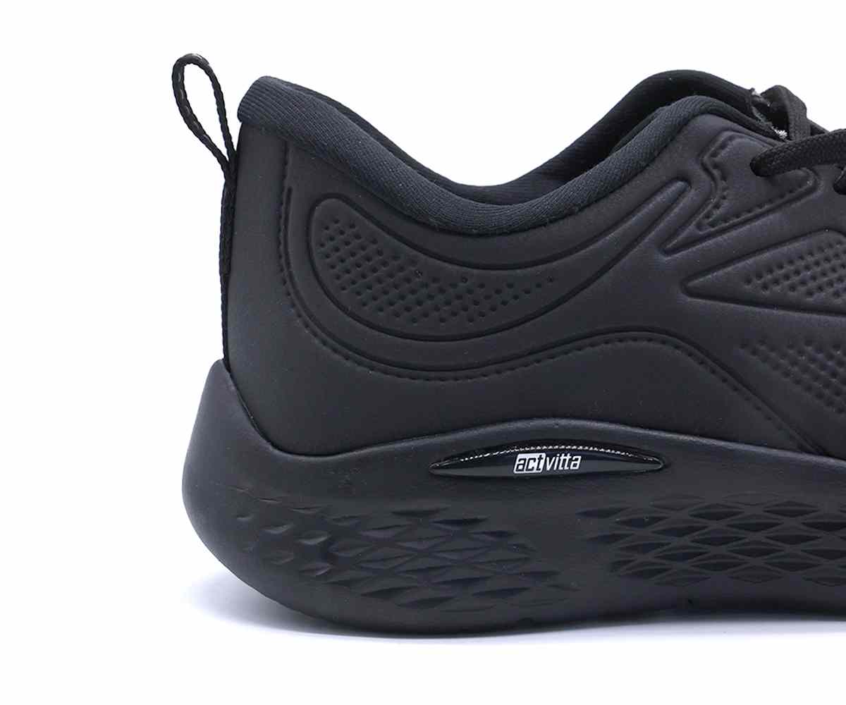 Actvitta All Black Sneakers