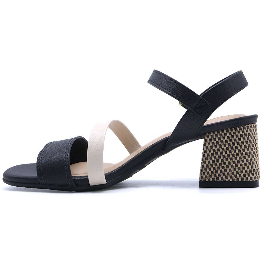 BR Black & Cream Sandal