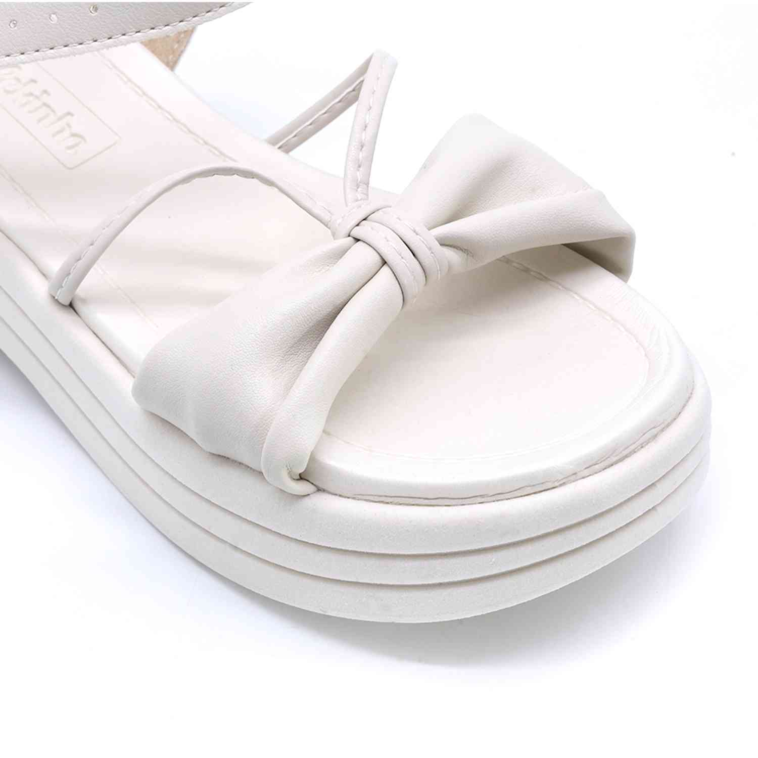 BR Chunky White Bowed Sandals