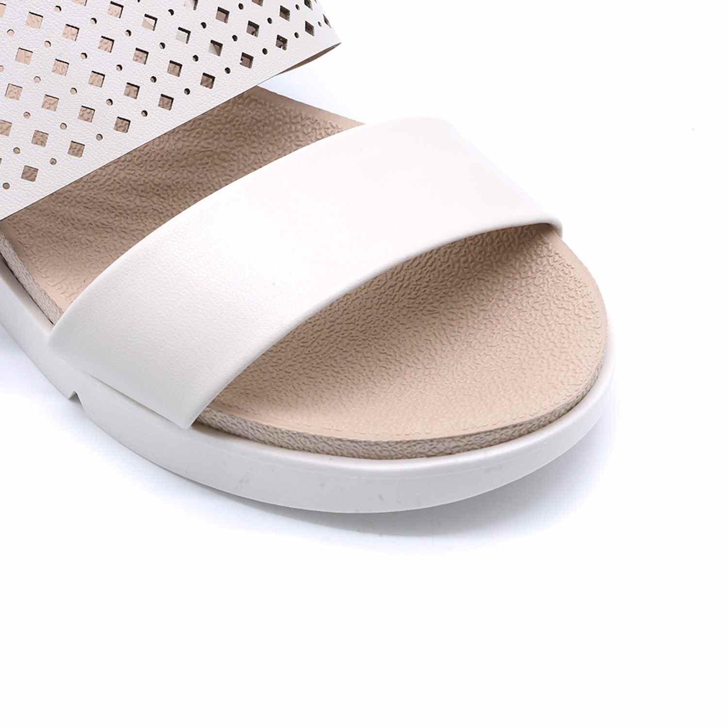 BR DBL STRAP WHITE SANDALS
