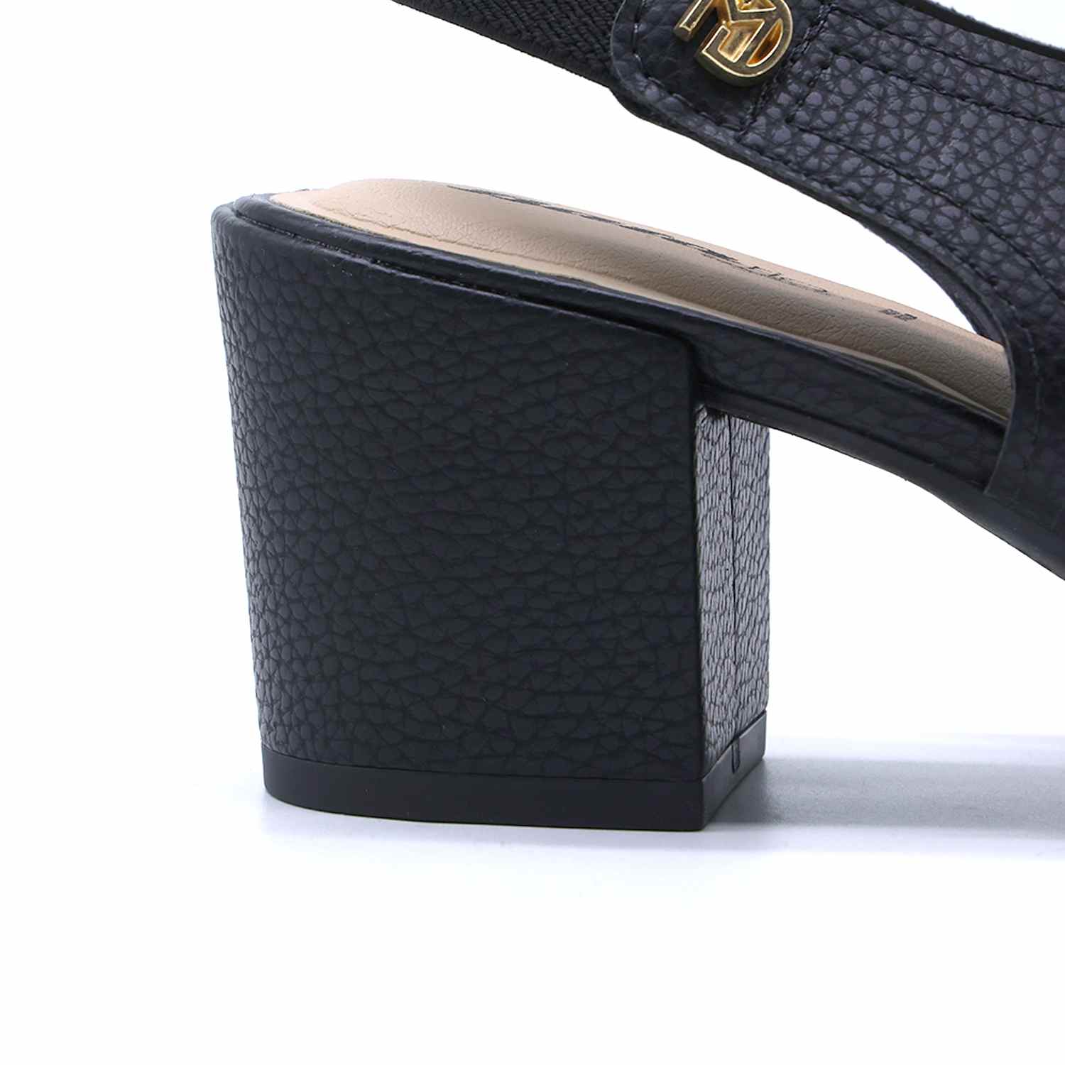 BR Black V-Cut Sandal