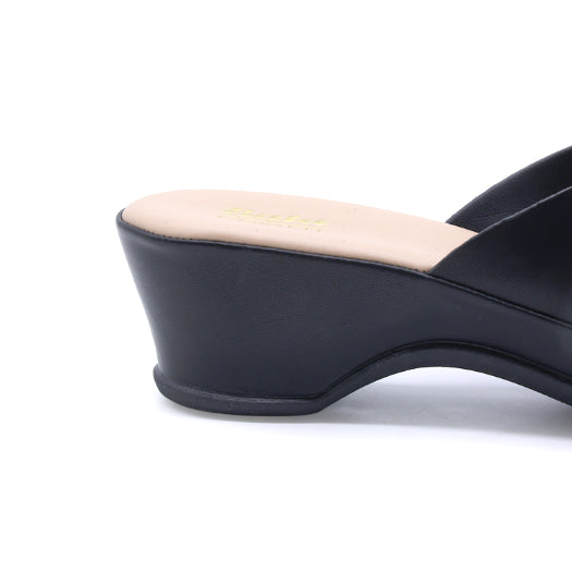 Comfit Black Wedge Crossover Slides