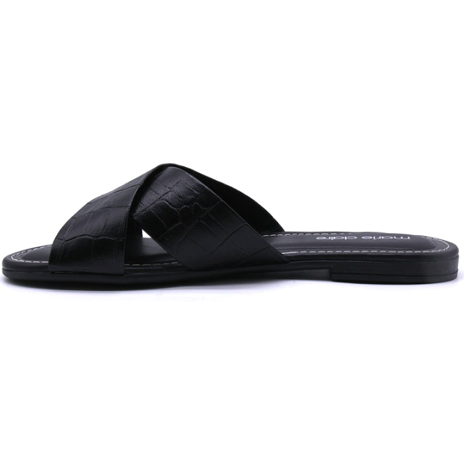 Marie Claire Black Crossover Slides