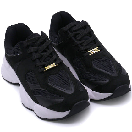 BR Chunky Black Sneakers