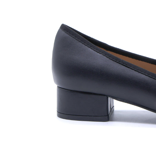 Black Bow Pumps – view 6