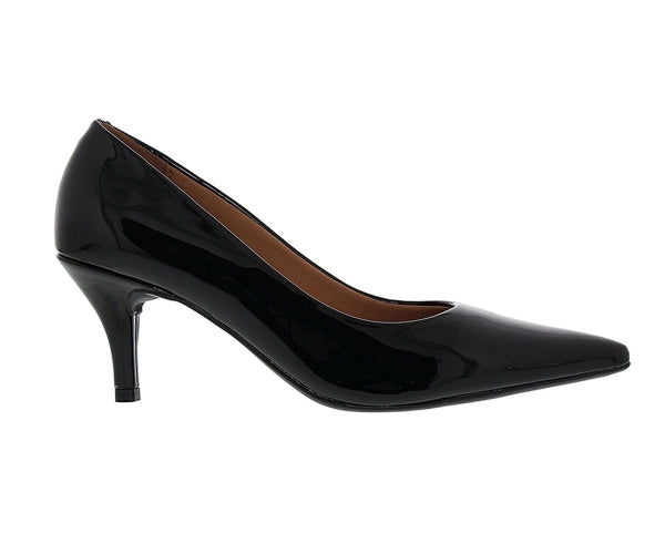 mid-heel patent black pointed-toe pumps